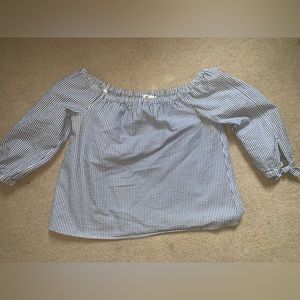 Vineyard Vines off the shoulder Striped Mid-sleeve